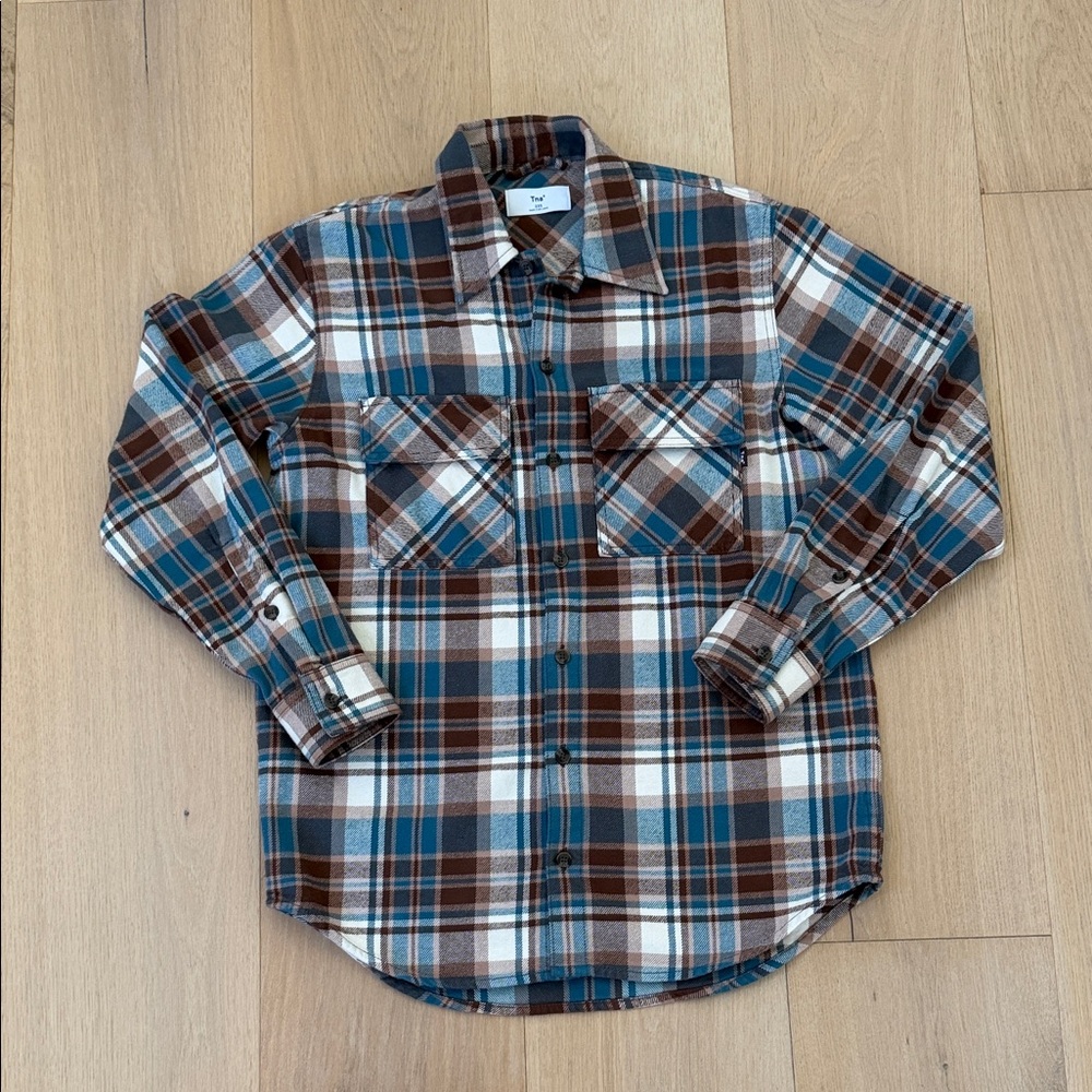 Aritzia Women's Plaid Button-Down Shirt